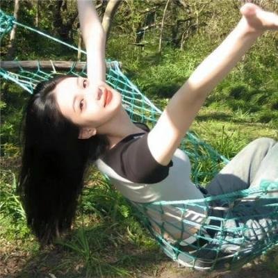 不再托腮遐思